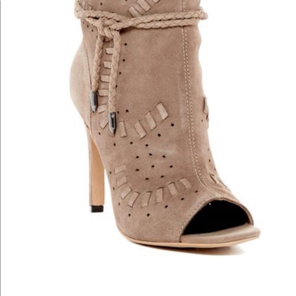 Dolce vitae booties - Picture 2 of 7